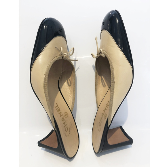 Vintage Chanel Mules in Patent Leather, size 8.5 - Picture 5 of 8